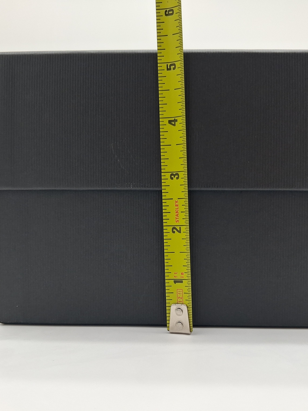 Gucci White & Black Box with Brown Monogram Dust Bag - Picture 8 of 9